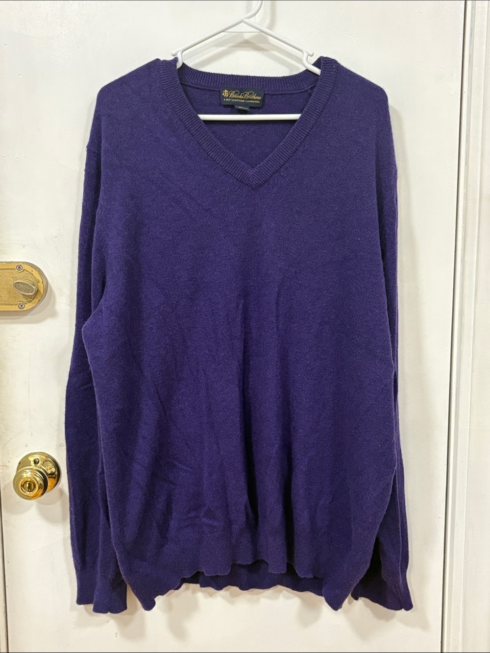 Brooks Brothers Men's V-Neck Sweater in Deep Purple